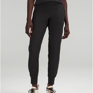 Align joggers